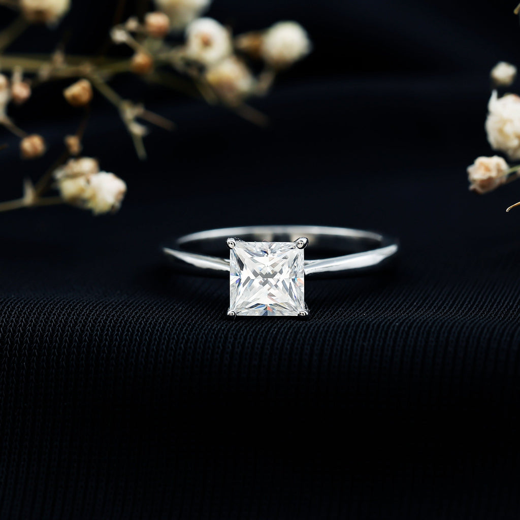 Solitaire 2 Carat Princess Cut Lab Grown Diamond Engagement Ring with IGI Certificate