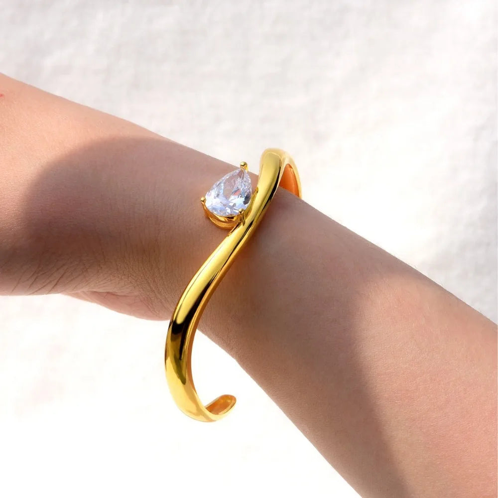 BXINY 6CT Pear Cut Moissanite Bangle 925 Sterling Silver 18K Gold Plated Water Drop Diamond Bracelet for Women Party Jewelry GRA