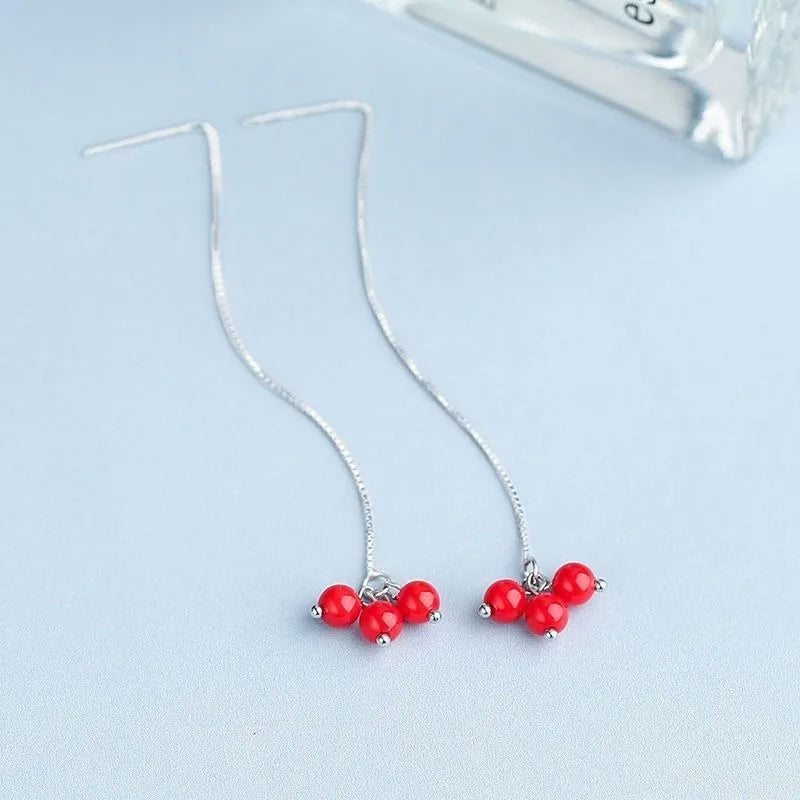 Exquisite, Fashionable and Versatile Red Long Earrings, Suitable for Daily Wear and Earrings.