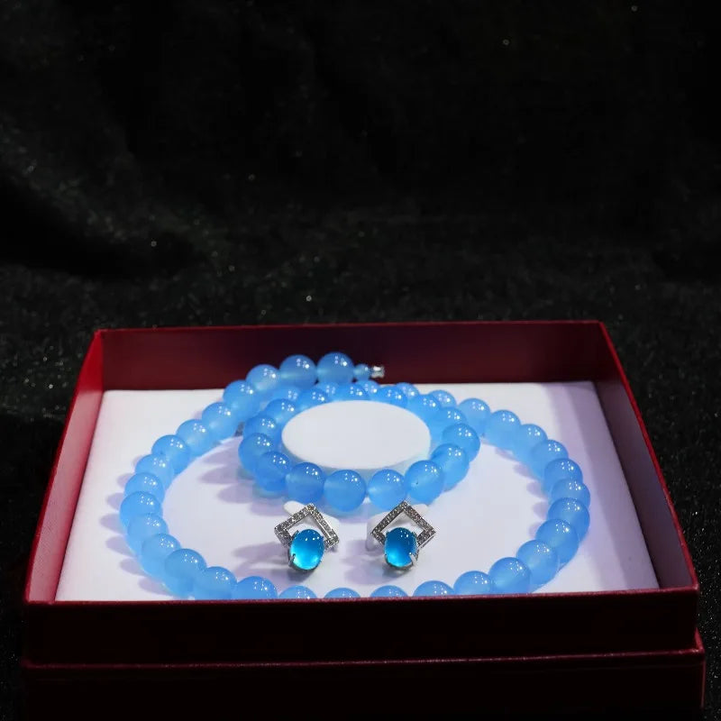 High Ice Blue Round Bead Necklace Set, Fashionable and Versatile.