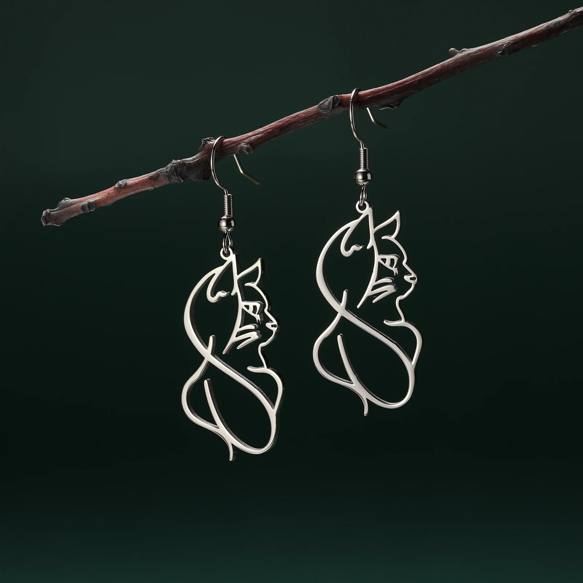 Cazador Gold Color Cat Kitten Drop Earrings for Women Stainless Steel Jewelry Cute Animal Earrings Christmas Gift Wholesale 2024
