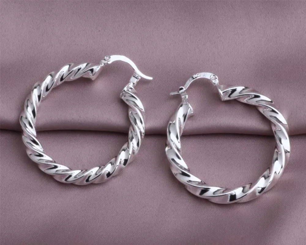 New 925 Sterling Silver Earrings Handmade Earrings Charm Jewelry for Women Wedding Fine Jewelry Gift Engagement High Quality