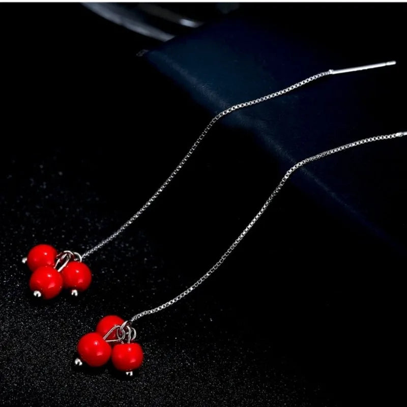 Exquisite, Fashionable and Versatile Red Long Earrings, Suitable for Daily Wear and Earrings.