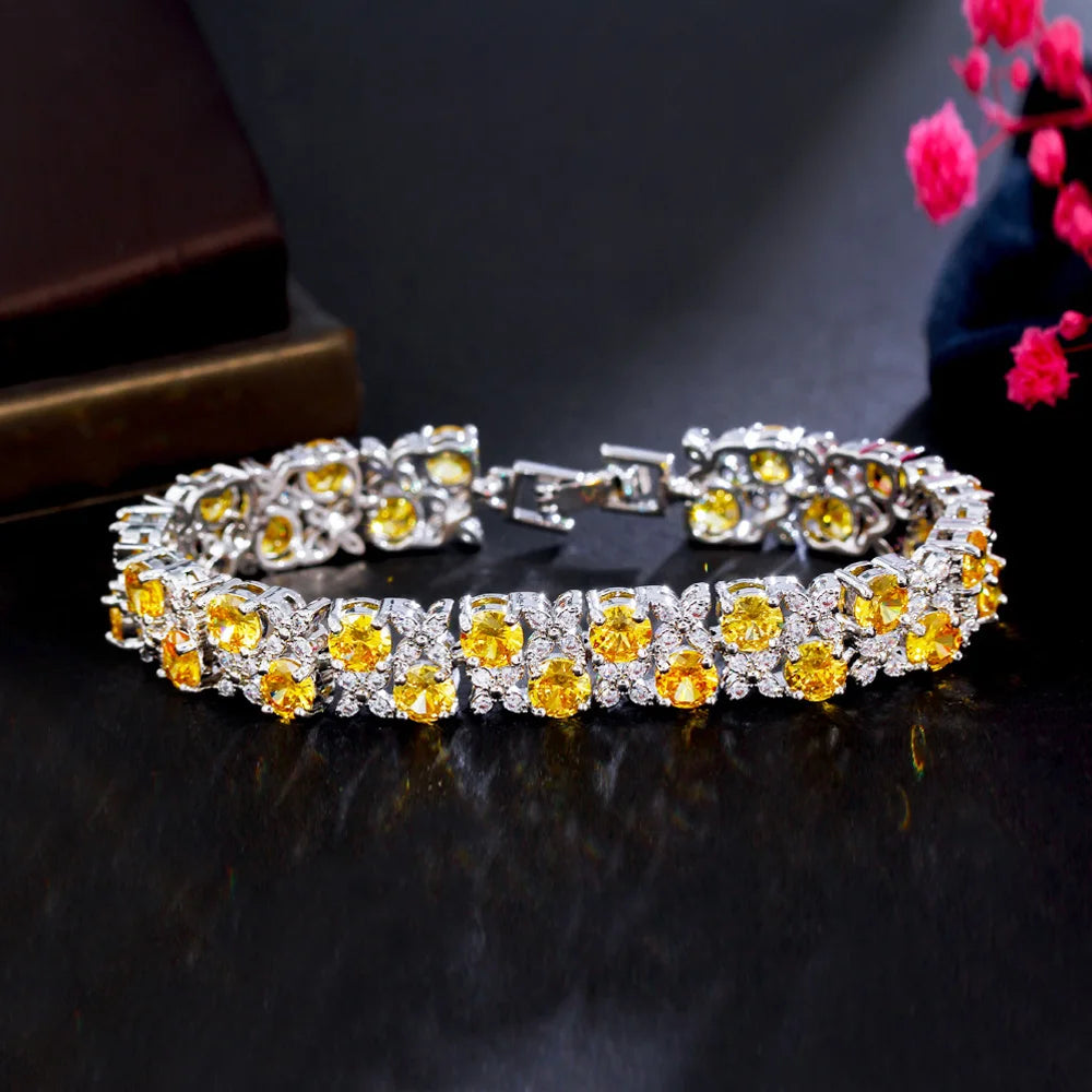Pera Elegant Leaf and Oval Chain Link Silver Color Red Green Cubic Zirconia Bracelets for Women Fashion Jewelry Accessories B084